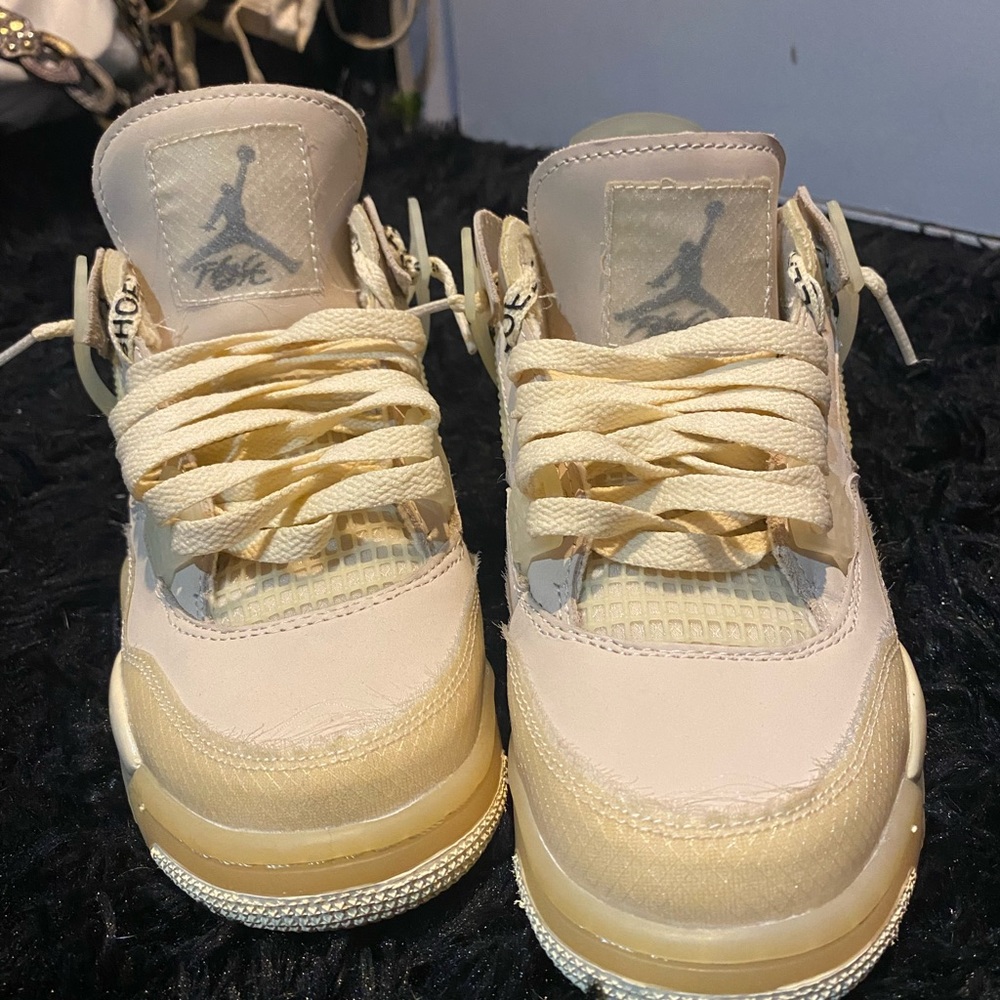 Jordan 4 Retro Off-White Sail
